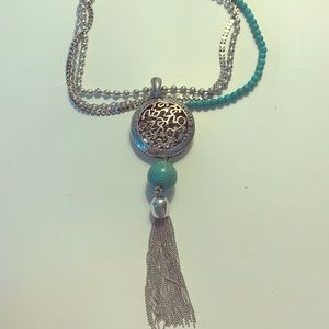 Silver and jade pendant necklace